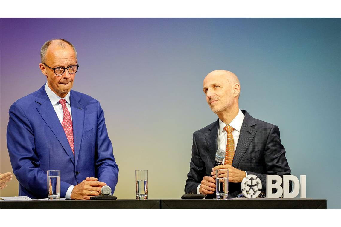 Von der Politik wünscht sich Peter Leibinger, Präsident des Bundesverbands der Deutschen Industrie (BDI), weniger Bürokratie und eine Reduktion der "Überregulierung" rund um KI und Daten. (Archivfoto)