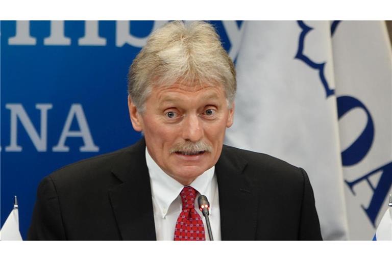 Von einer freundschaftlichen Atmosphäre zwischen Russen und Ukrainern bei Verhandlungen könne keine Rede sein, sagt Kremlsprecher Peskow. (Archivbild)