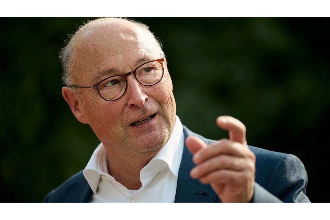 Neue Siedlungen für Soldaten: Vonovia will "behilflich sein" Vonovia-Chef Rolf Buch sieht einen Aufbruch in der Immobilienbranche. (Archivbild)