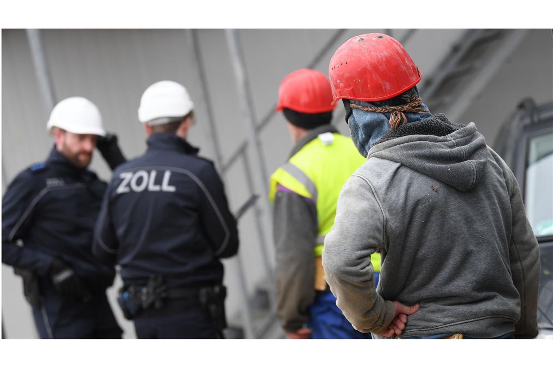 Vor allem auf dem Bau  haben die Kontrolleure der Finanzkontrolle Schwarzarbeit im  Land   geprüft.