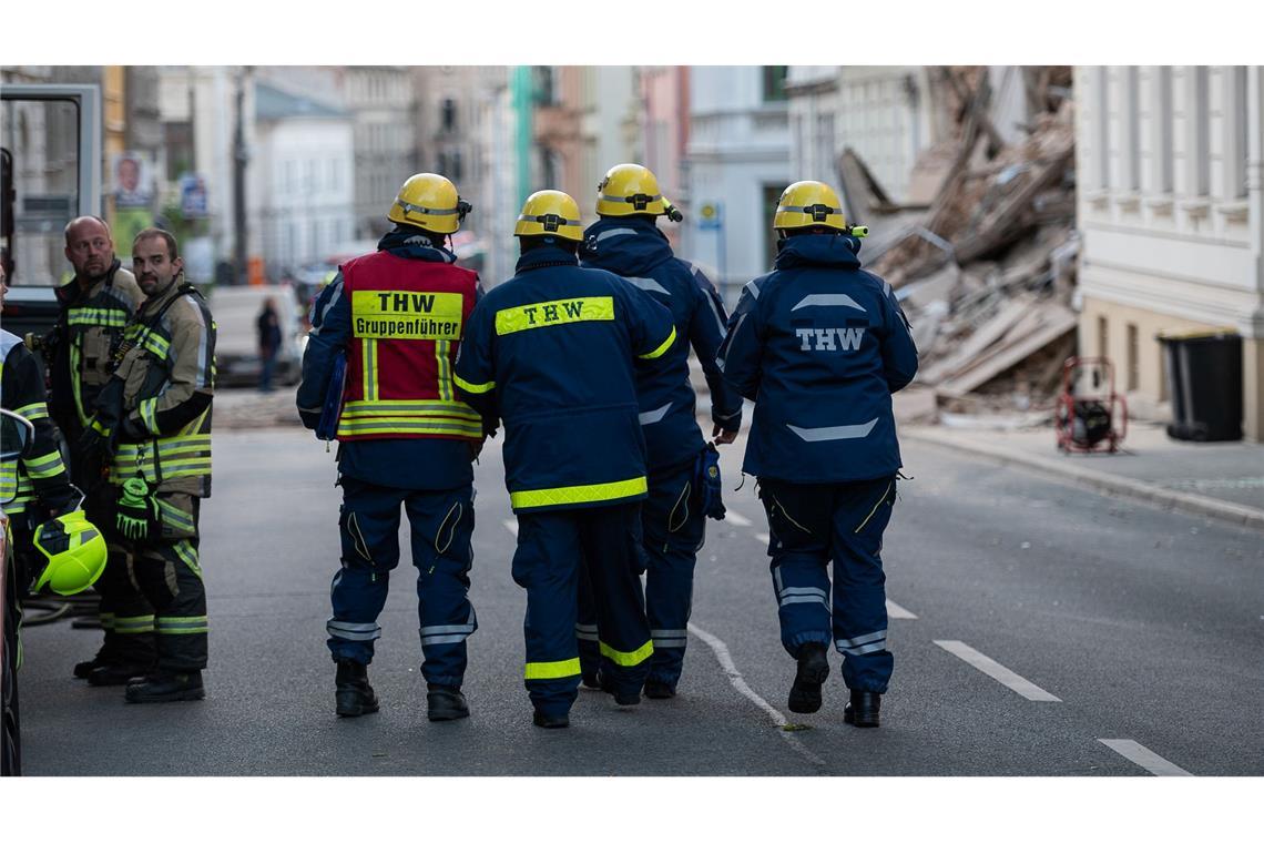 Vor Ort waren bis zum späten Abend rund 120 Einsatzkräfte.