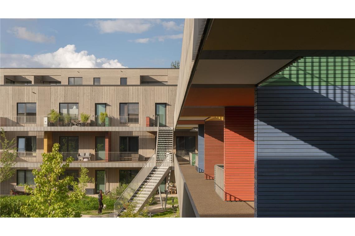 Berliner Top-Büro holt Deutschen Architekturpreis. Wie schneidet Stuttgart ab? Vorbildliche Quartiersentwicklung mit innovativen Wohnideen von Sauerbruch Hutton – können Stuttgarter Stadtplaner davon lernen?