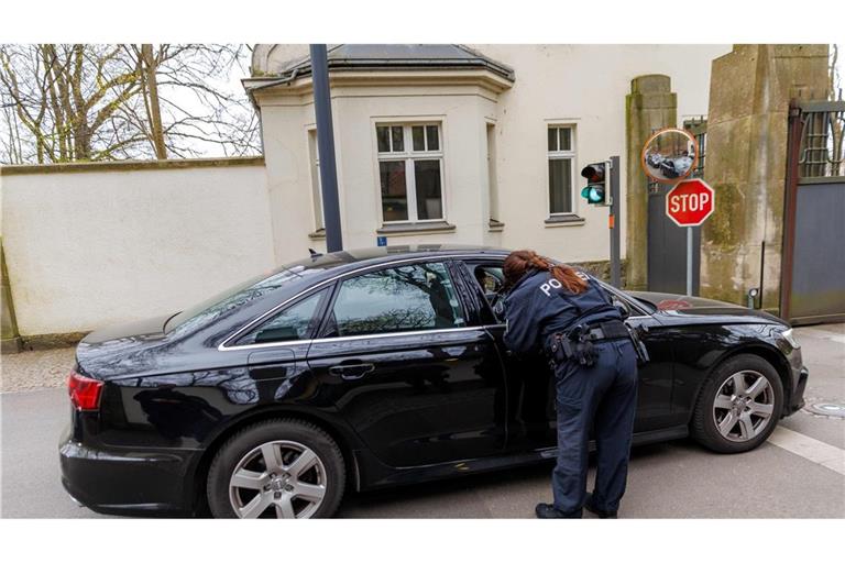 Vorfahrt an der Villa Borsig: Die Koalition berät in Berlin über Maßnahmen gegen die gestiegenen Energiepreise und über die anstehenden Reformen.