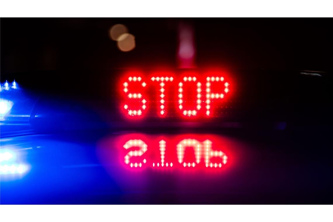 Raser flüchtet deutlich zu schnell vor Kontrolle Vorfall bei Heilbronn (Symbolbild)