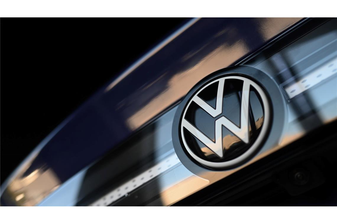 VW will mehr Förderung für private E-Auto-Käufer VW hat 1,5 Millionen vollelektrische Autos aus der ID-Reihe ausgeliefert.