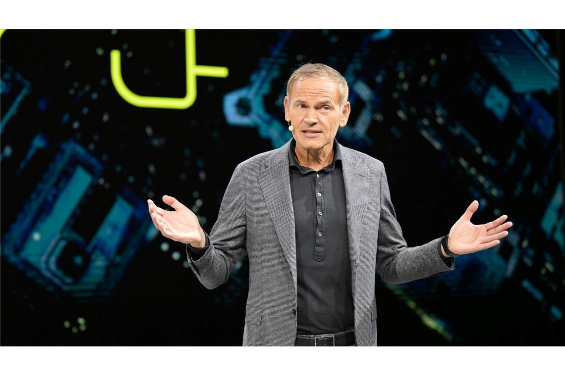 VW- und Porsche-Chef Blume zeigt sich auf der IAA verhalten optimistisch.