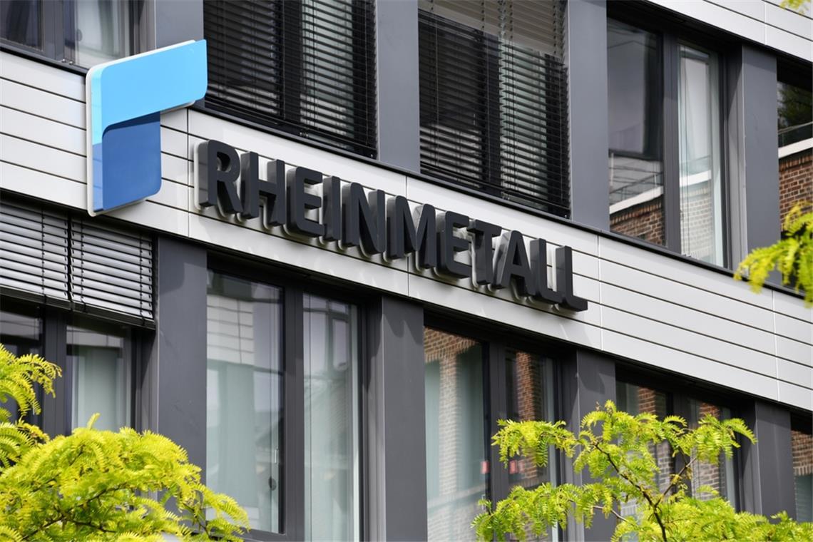 Warum fällt die Rheinmetall-Aktie? Alle Gründe für den aktuellen Kursrückgang - von Gewinnmitnahmen bis Charttechnik & Ausblick.