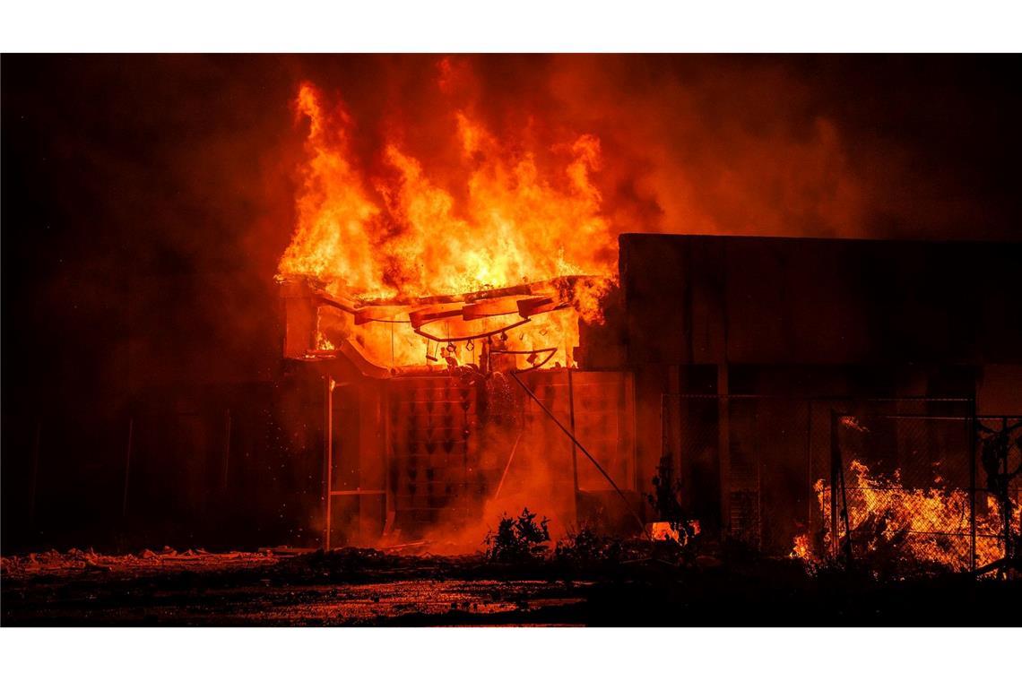 Verheerendes Feuer zerstört Parlament der Marshallinseln Was das Feuer genau auslöste, ist noch unklar.