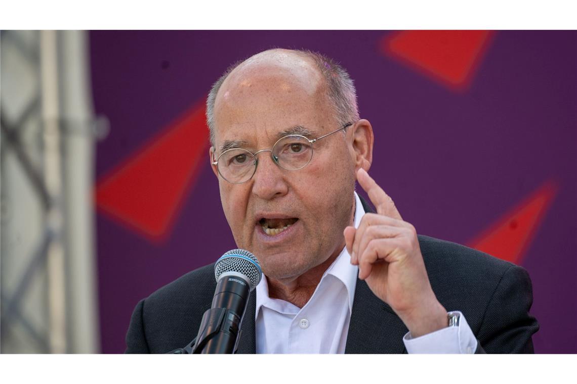 Elf Zitate: Was die deutsche Politik 2024 bewegte Was ist für Linke-Politiker Gregor Gysi Eitelkeit? (Archivbild)