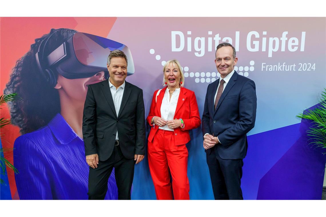 Digitalministerium "nicht nur auf dem Klingelschild" Wechselt Hessens Digitalministerin Kristina Sinemus (CDU) als Bundesdigitalministerin nach Berlin? (Archivbild)