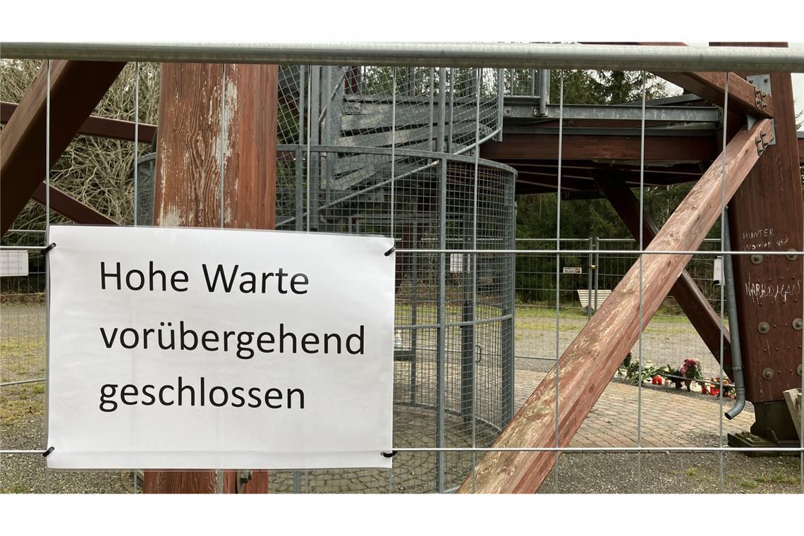 „Sie sollen in Ruhe trauern können“ – Frau sammelt Spenden für Familien Wegen der drei tot aufgefundenen Teenager ist der Turm vorübergehend geschlossen.