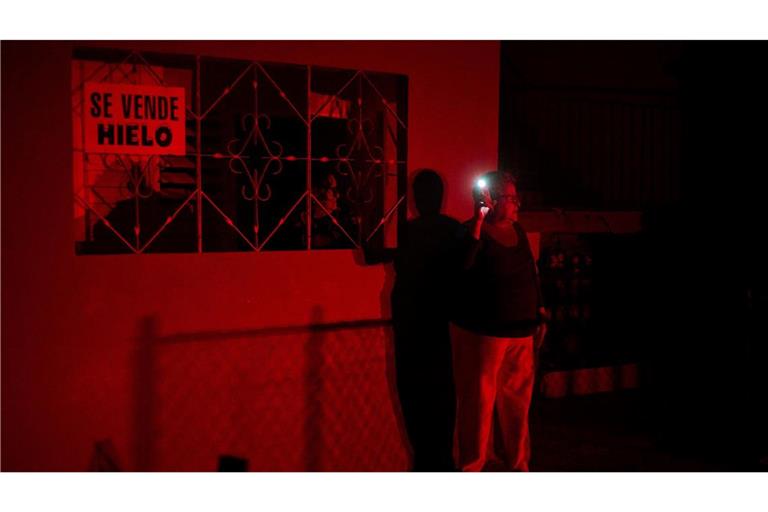 Wegen der Energiekrise müssen die Kubaner seit Jahren täglich stundenlang ohne Elektrizität auskommen. (Archivbild)