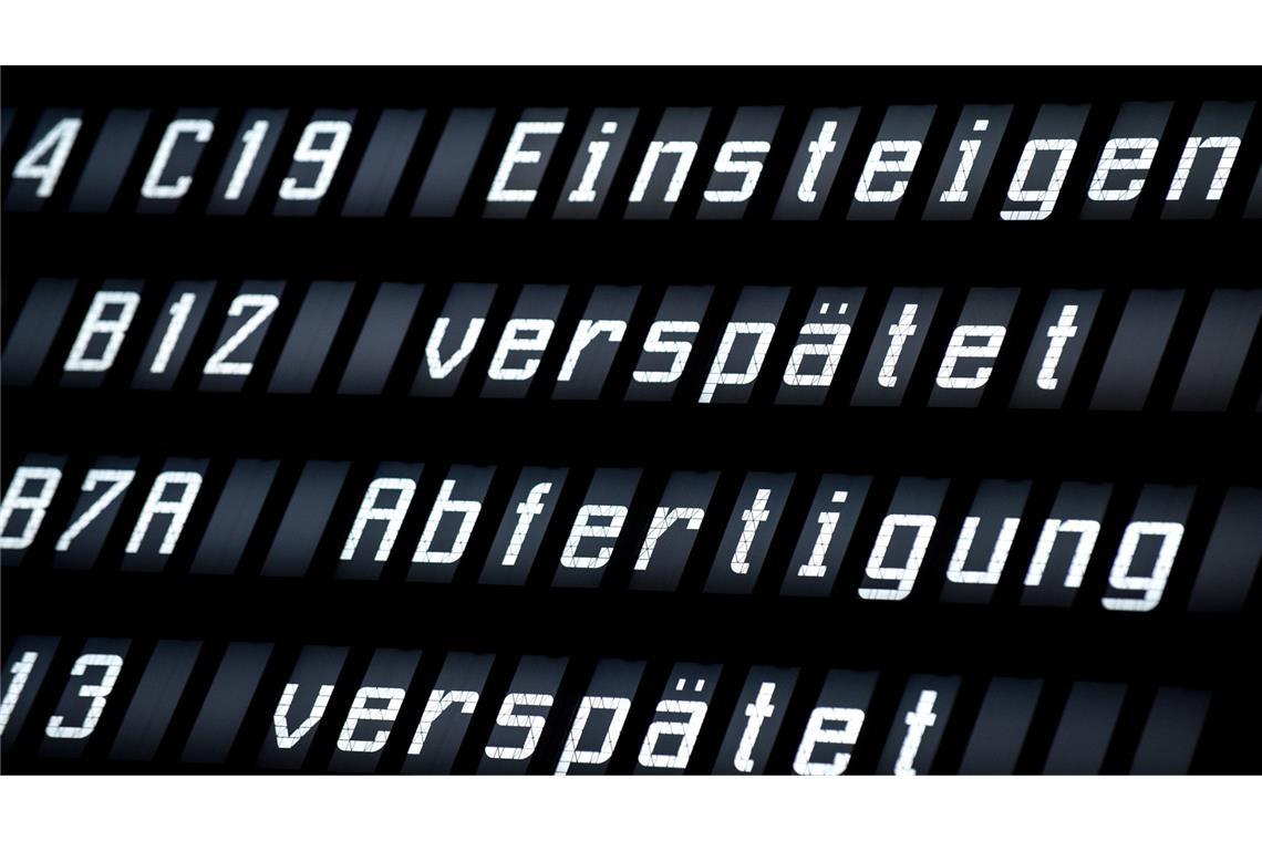 Griechenland: Streik könnte Urlaubspläne durchkreuzen Wegen eines Streiks der griechischen Fluglotsen könnten Flüge nach Griechenland ausfallen. (Symbolbild)