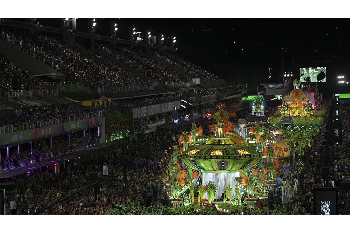 Karnevalsumzüge im Sambodrom in Rio – die schönsten Bilder Weitere Impressionen des Karnevalsumzugs in Rio.