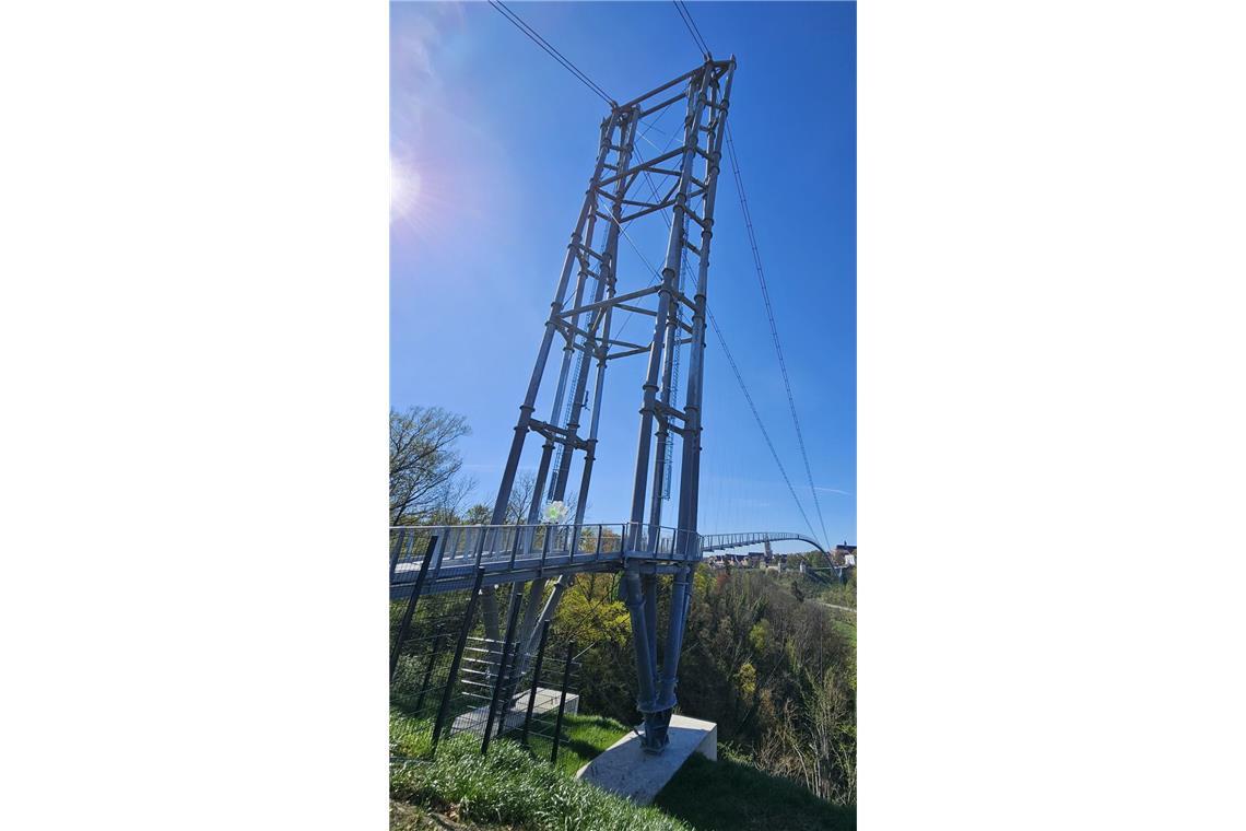 Weitere Impressionen von der neuen Brücke in Rottweil.
