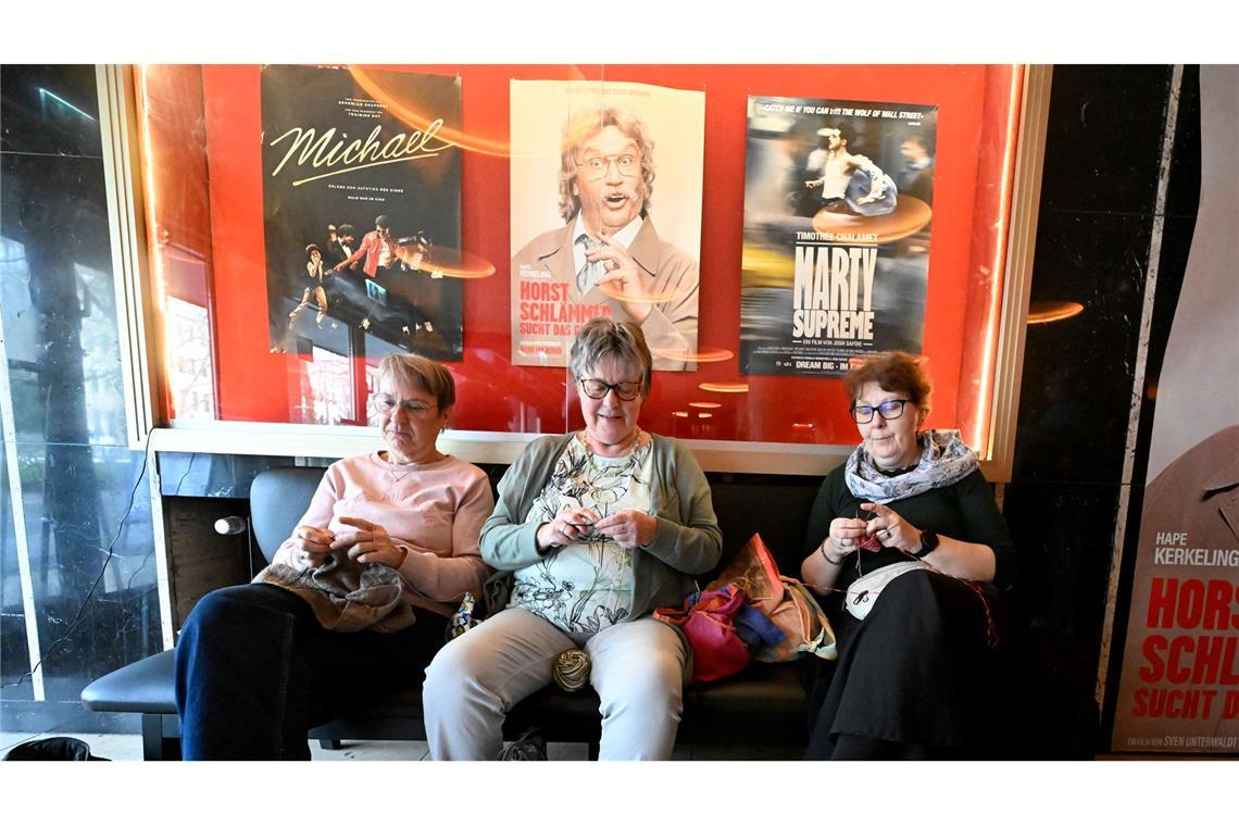 Welcher Film gezeigt wird, erfahren die Besucherinnen bei dem Kölner Event erst kurz vorher als Überraschung.