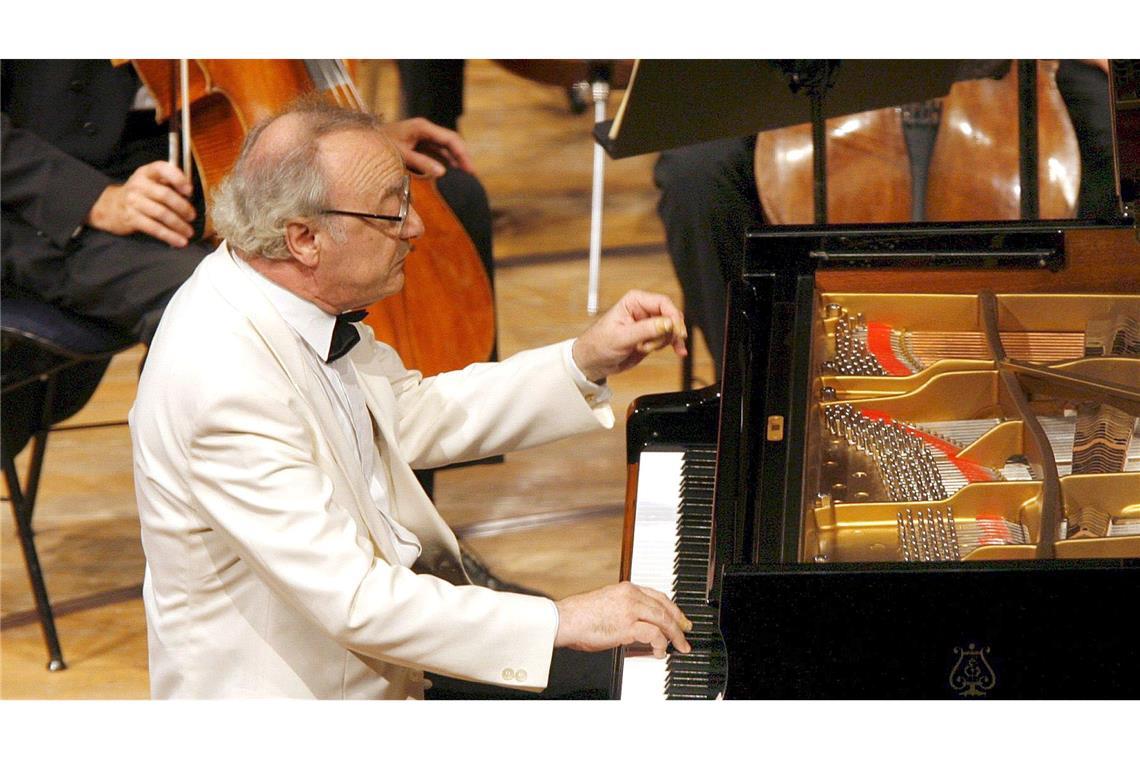 Schlussakkord eines Klassikweltstars: Alfred Brendel ist tot Wenn ihn hustende Zuschauer störten, unterbrach Alfred Brendel auch mal ein Konzert.