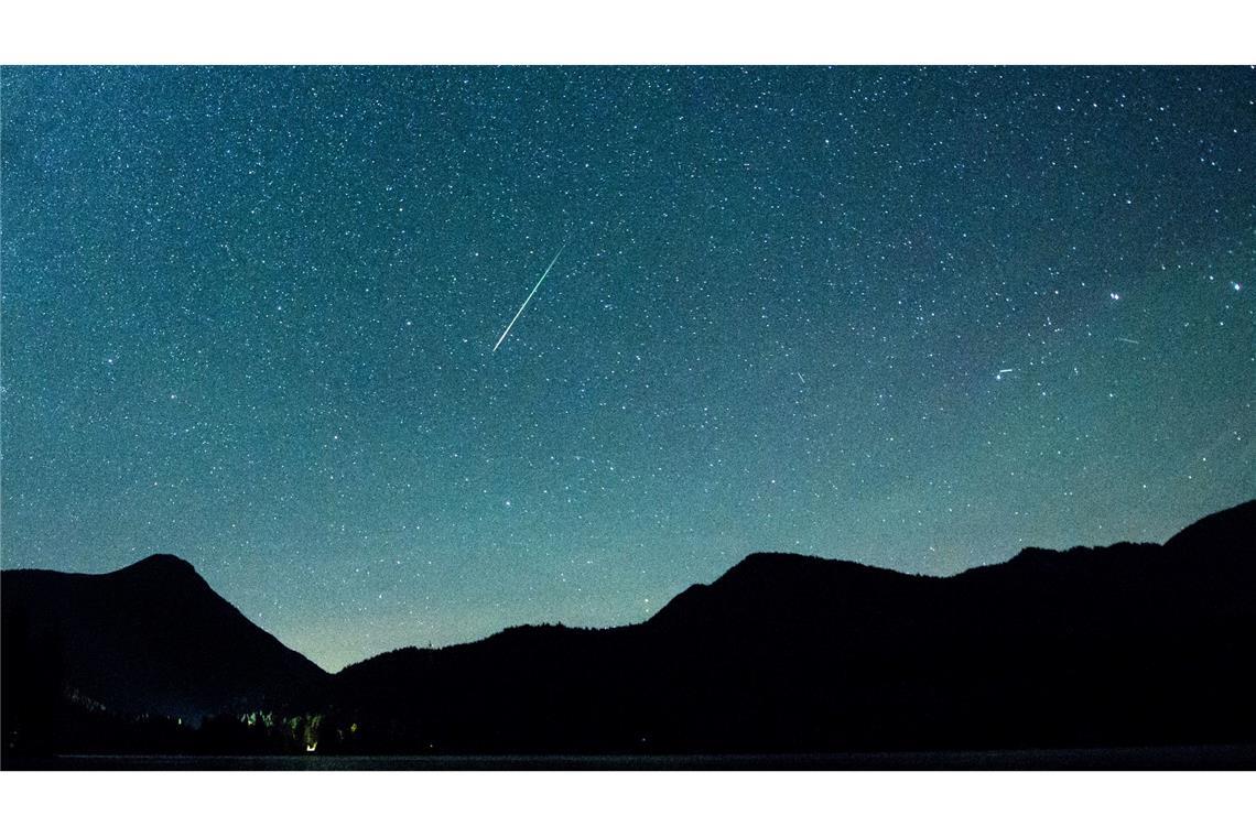 Schnell und rar - Leoniden-Sternschnuppen am Morgenhimmel Wenn Reste eines Kometen in der Atmosphäre verglühen, können Sternschnuppen entstehen. (Archivbild)