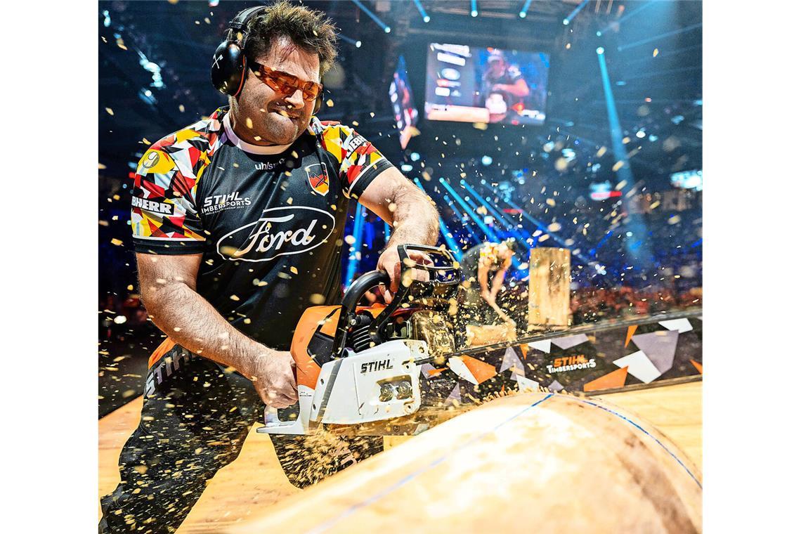 Wer ist der schnellste mit der Kettensäge? Diese Frage wird im kommenden Jahr in der Porsche-Arena beantwortet.