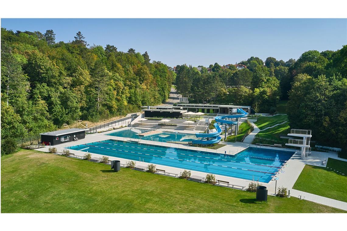 Stilvoll abtauchen –  Stuttgarter Architekten und ihre coolen Schwimmbäder