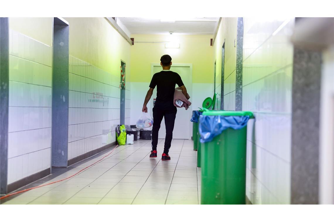 Wer zurückgewiesen wird, versucht es oft noch einmal, die Grenze zu überqueren. Die Bundesregierung ist dennoch überzeugt, dass die intensivierten Kontrollen zu einer Reduzierung der Asylzuwanderung beitragen. (Symbolbild)