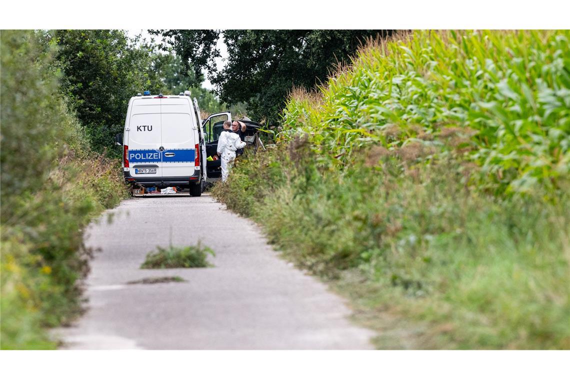 Rätsel um Leichen in Maisfeld bleibt womöglich ungeklärt Wie die beiden Männer ums Leben kamen und wer sie vergraben haben könnte, bleibt unklar. (Archivbild)