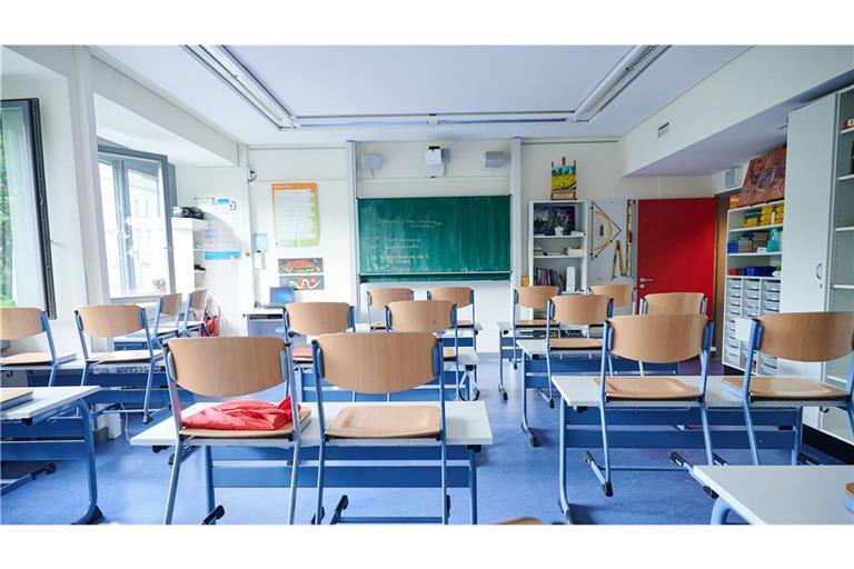Wie lassen sich Schüler am besten vor Hitze schützen? (Symbolbild)
