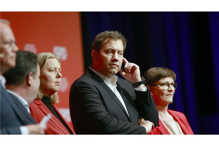 Wie stellt sich die SPD künftig personell auf? Matthias Miersch, Hubertus Heil, Bärbel Bas, Lars Klingbeil und Saskia Esken (v.l.) spielen schon bisher wichtige Rollen.