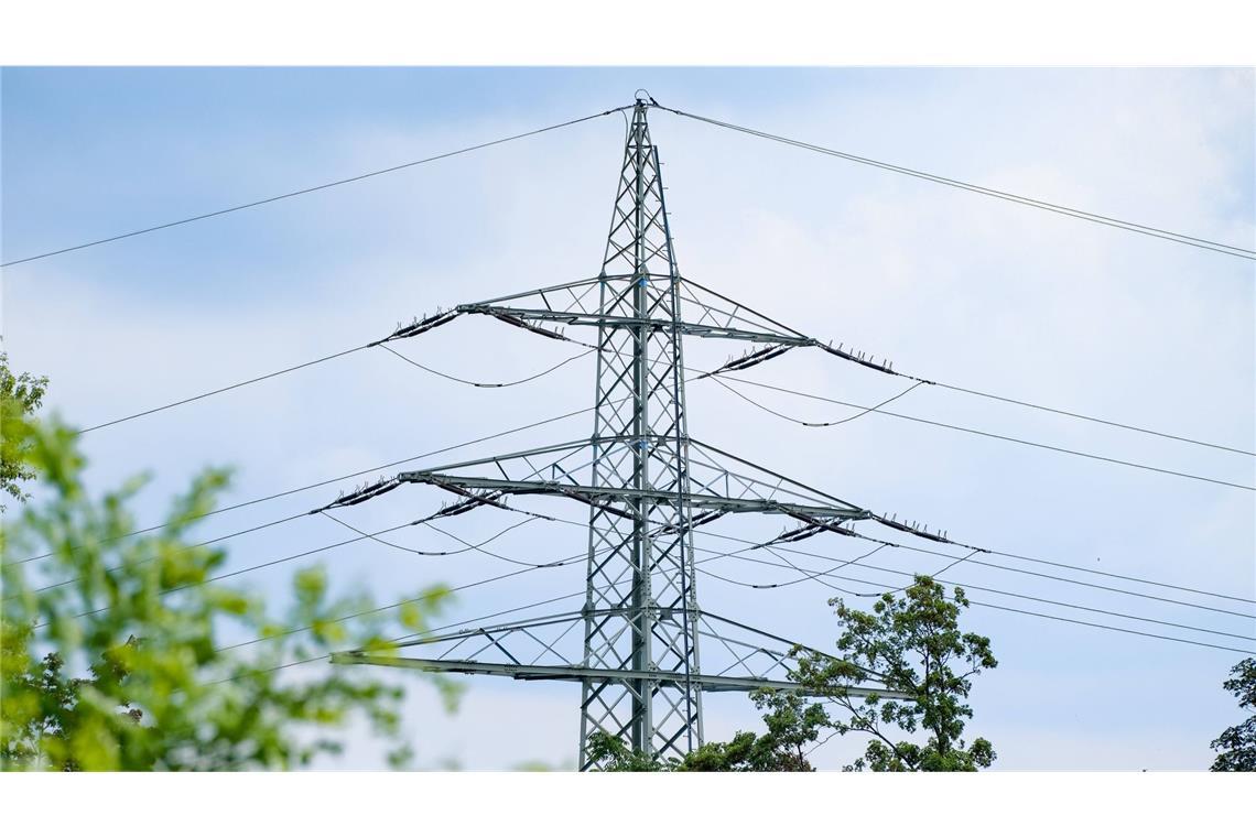 Wie viele Haushalte von dem Stromausfall betroffen sind, war zunächst nicht bekannt.