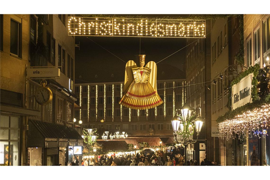 6 Tipps für einen Adventsausflug nach Nürnberg Willkommen auf dem Christkindlesmarkt.