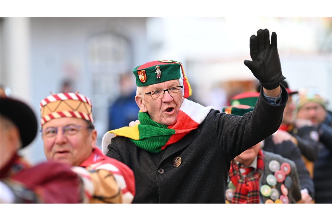 Kretschmann beim Froschkuttelnessen - Gedenkminute geplant Winfried Kretschmann macht das besondere Frühstück am Fastnachtsdienstag seit Jahrzehnten mit.