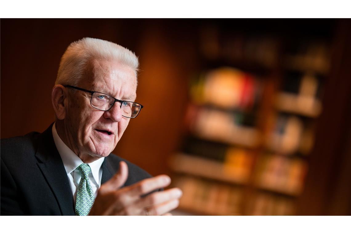 Kretschmann: „Mut – genau den braucht es jetzt“ Winfried Kretschmann macht sich Sorgen um die Zukunft. (Archivbild)