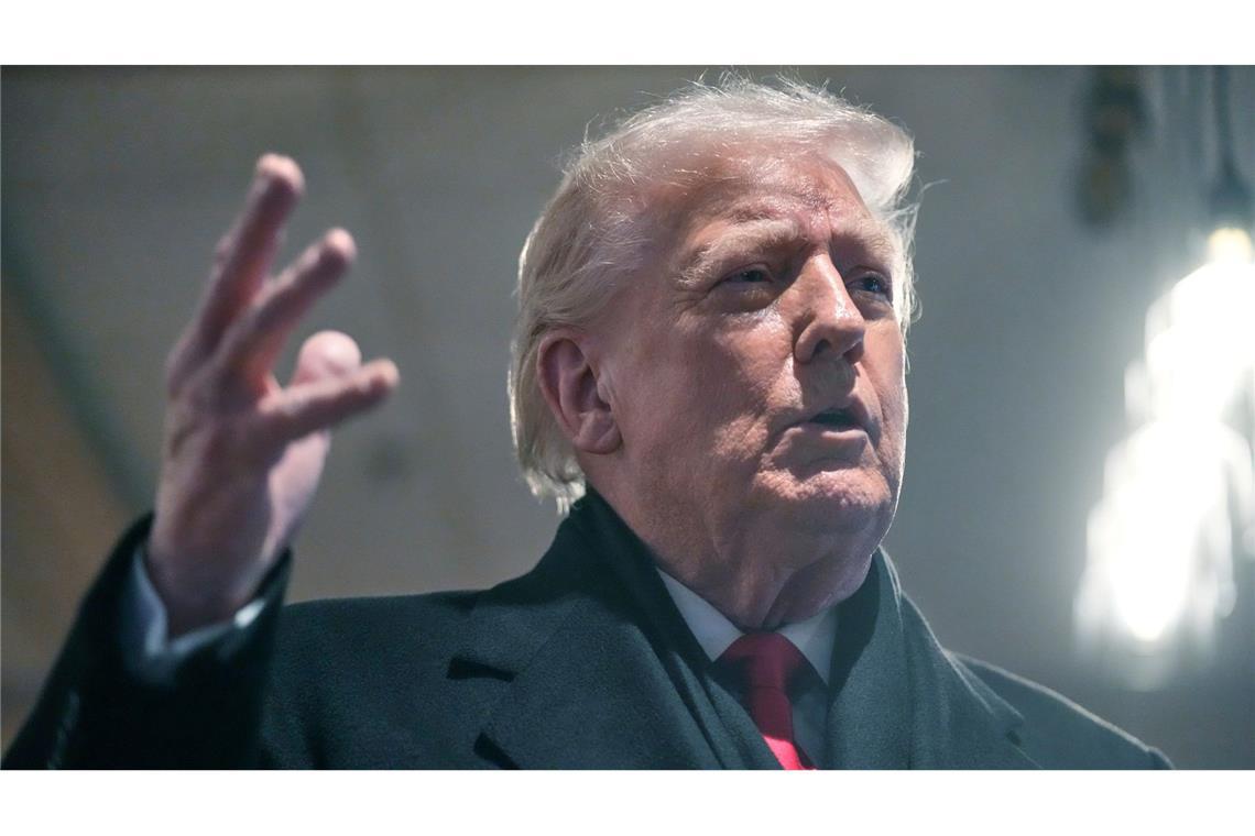 "Wir werden ein wenig deeskalieren", sagte US-Präsident Donald Trump.