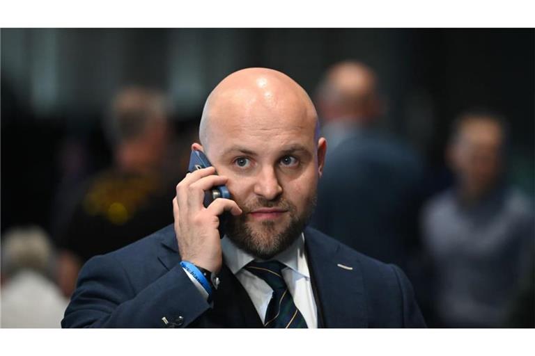 „Wir werden unseren eigenen, ganz von uns kontrollierten Abgeordneten im Bundestag haben“: Ein Moskauer Memorandum offenbarte schon 2017 den guten Draht des AfD-Abgeordneten Markus Frohnmaier nach Moskau.