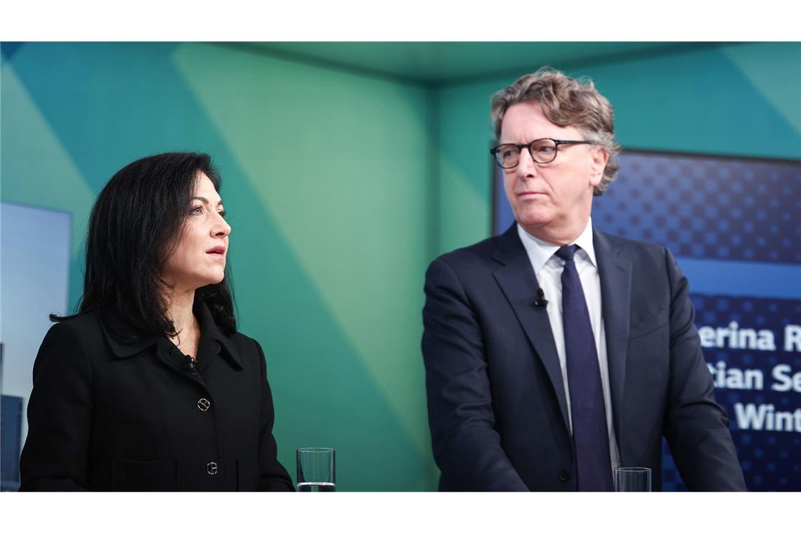 Wirtschaftsministerin Reiche und KfW-Chef Wintels werben um private Investitionen