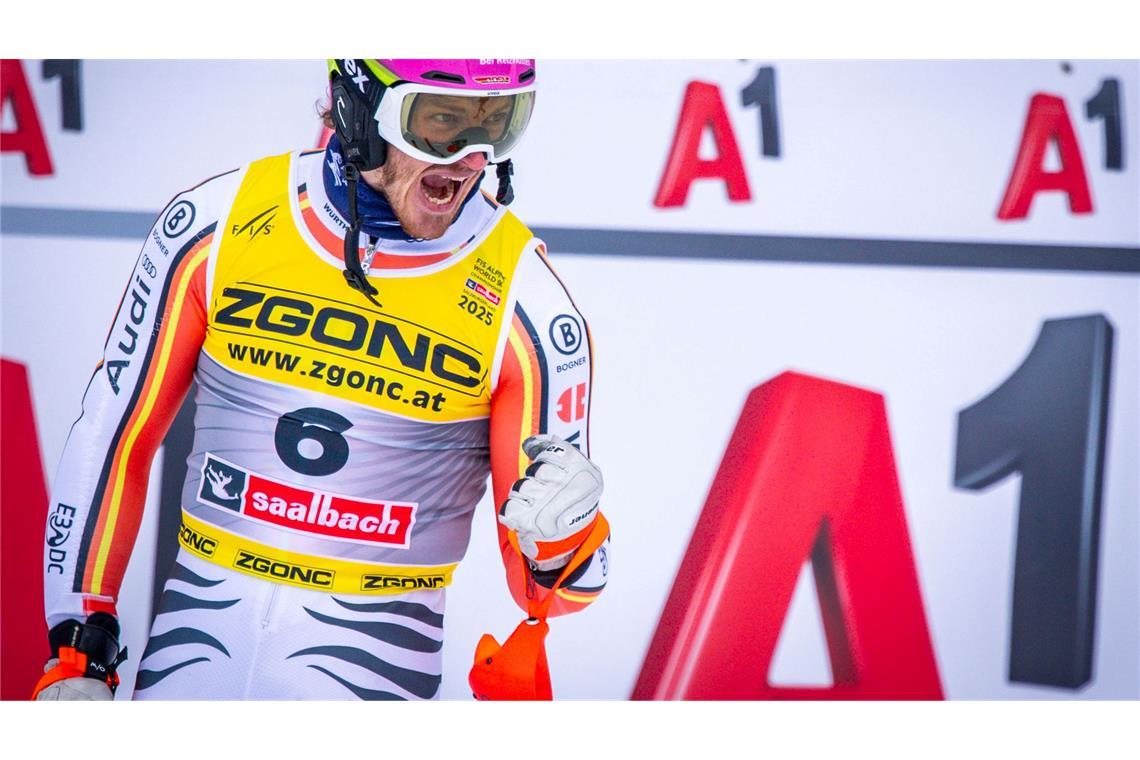 WM-Bronze: Straßer rettet deutsches Ski-Team vor Fiasko WM-Bronze: Linus Straßer jubelt nach seinem starken Auftritt im Slalom.
