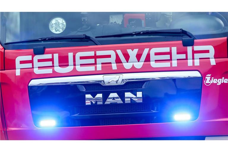 Wo und wodurch der Brand in dem Haus ausgelöst wurde, sei noch unklar. (Symbolbild)