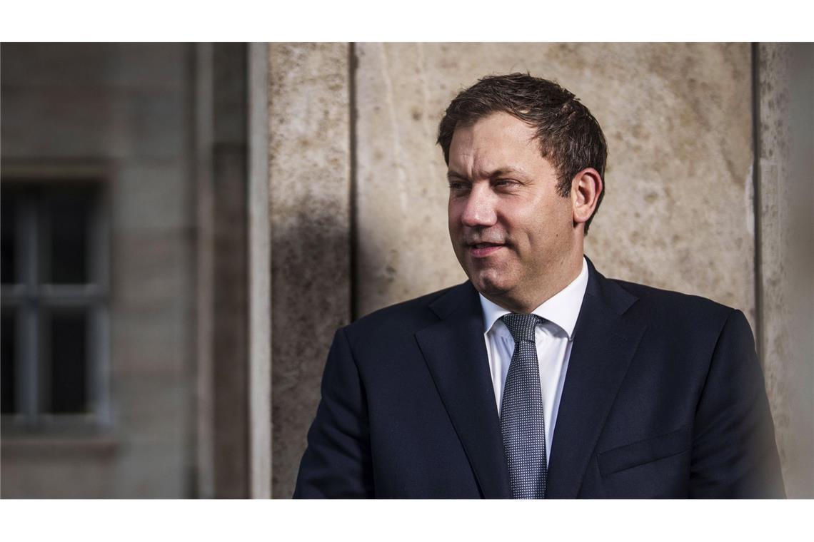 Lars Klingbeil: „Wir kopieren sicher nicht die Agenda 2010“ Wohin führt er die SPD? Vor Parteichef und Finanzminister Lars Klingbeil liegen große Herausforderungen.