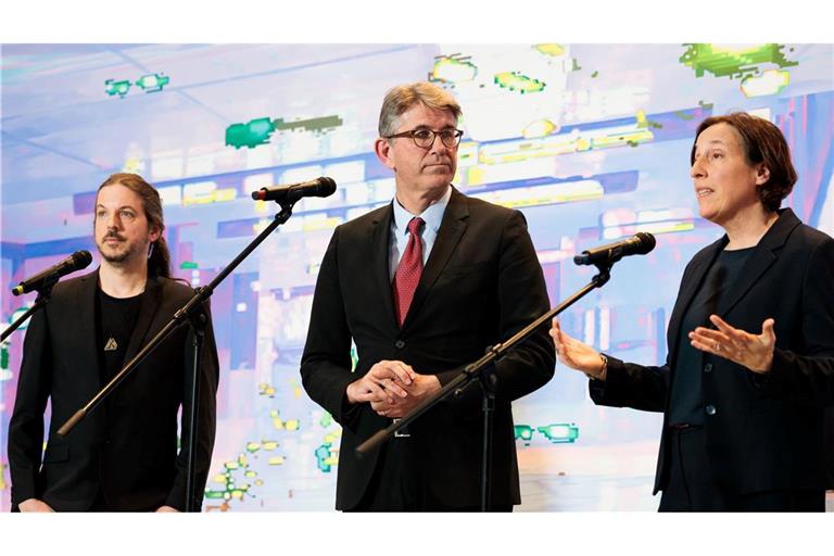 Wolfram Weimer versucht, Vertreter der Musikbranche an einen Tisch zu bekommen.