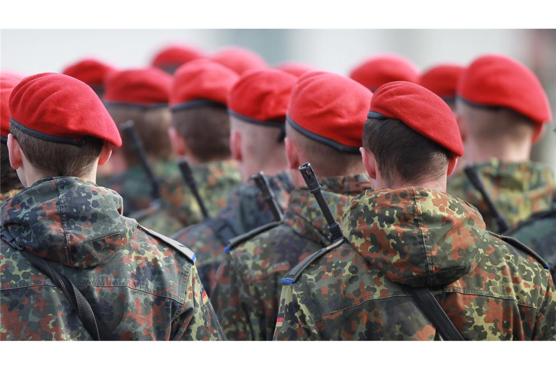 Europäer bei Ukraine-Krisengipfel uneins über Friedenstruppe Würde auch Deutschland Truppen schicken? Auf diese Frage gibt es bislang keine klare Antwort. (Archivbild)