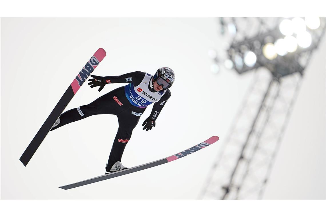 Skisprung-Skandal: Fis kündigt Untersuchungsergebnisse an Wurde disqualifiziert: Skispringer Marius Lindvik.