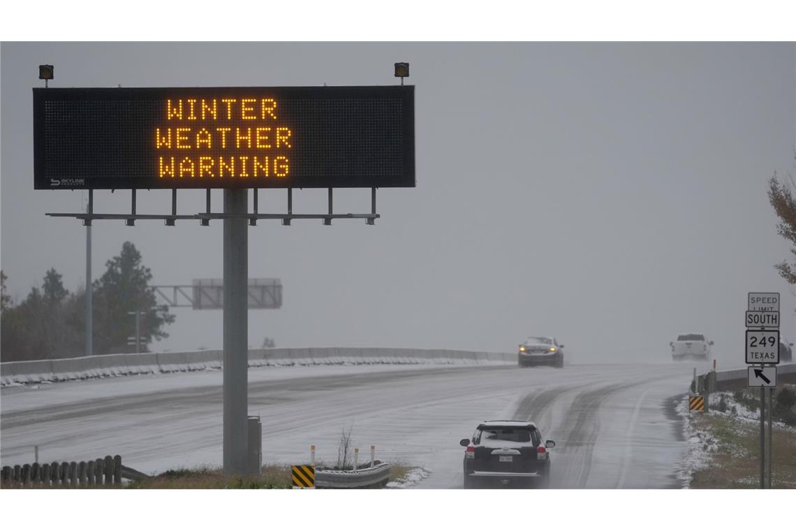 Schnee in Florida - Kältetote in Texas Zahlreiche Straßen waren gesperrt.