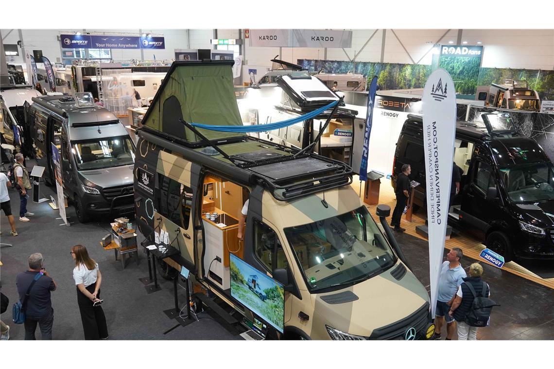 Wenn der Schlafplatz mitfährt: Caravan Salon zeigt Neuheiten Zehn Tage lang werben vor allem Hersteller von Wohnmobilen und Wohnwagen für ihre Neuheiten.