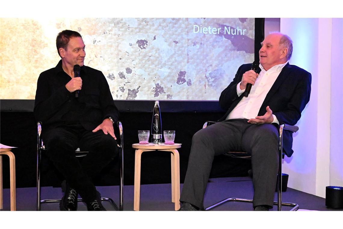 Hoeneß kritisiert Mentalität in Deutschland: "Jammer-Volk" Zu Donald Trump hat Hoeneß eine klare Meinung.