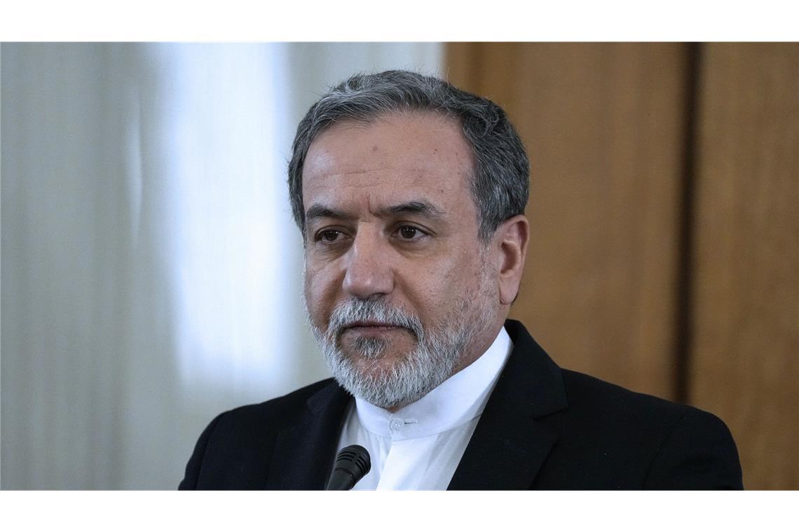 Iran hofft auf Unterstützung Chinas im Atomstreit mit den USA Zu Gast in Peking: der iranische Außenminister Abbas Araghtschi.