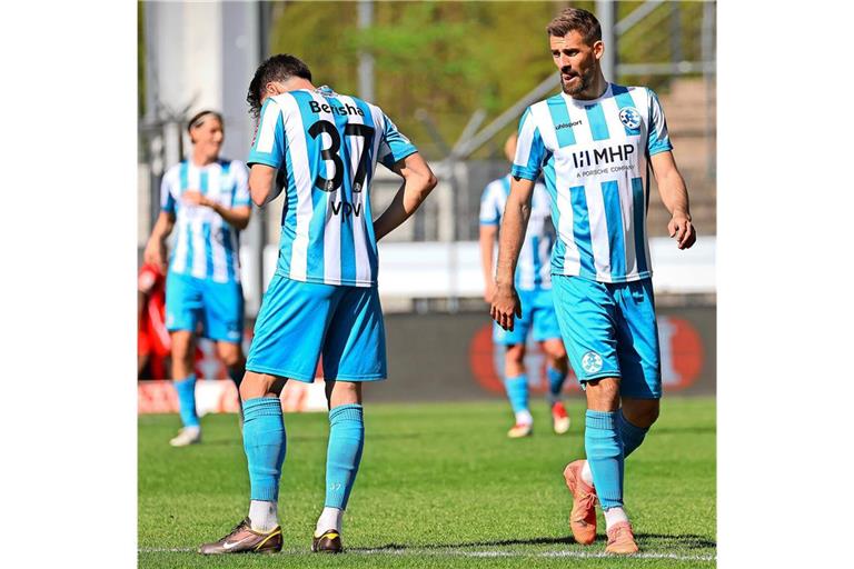 Zu oft kamen die Kickers-Spieler Flamur Berisha, David Braig (re.) und ihre Kollegen nicht an ihr Leistungslimit.