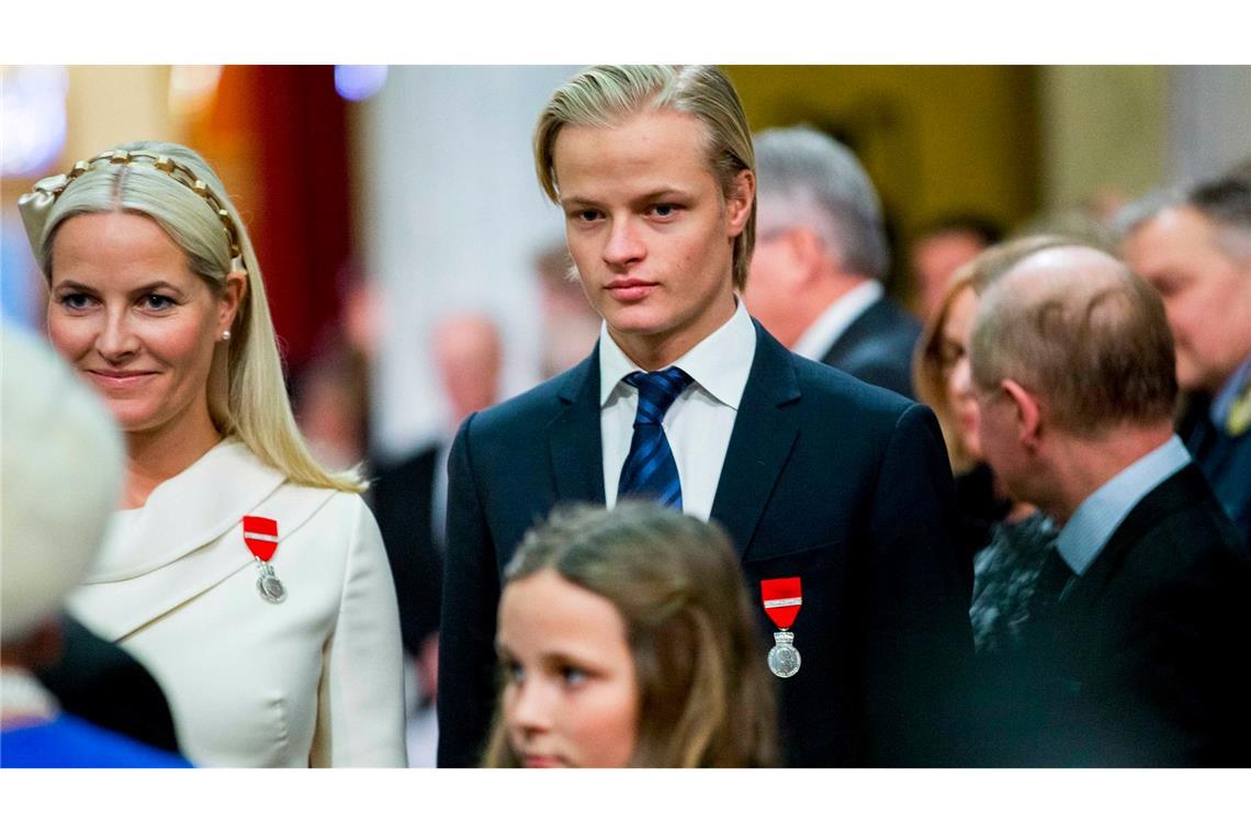 Festnahme, neue Vorwürfe - Prinzessinnensohn in Bedrängnis Zum dritten Mal festgenommen: Mette-Marits Sohn Marius Borg Høiby - hier ein Foto aus dem Jahr 2015.
