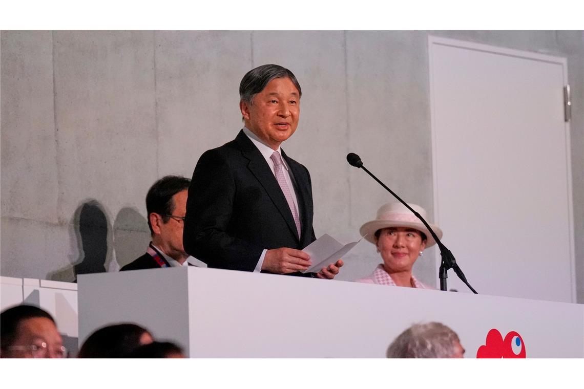 Japans Kaiser läutet die Expo ein Zur Eröffnungszeremonie kam auch Japans Kaiser.