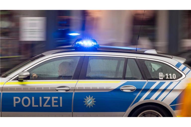Zur Sicherheit haben Polizei und Stadt mehr als 400 Straßenlaternen vom Netz genommen. (Symbolbild)