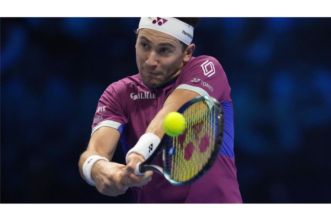 Zverev auf dem Weg ins Halbfinale - "Fühle mich gesünder" Zverevs kommender Gegner Casper Ruud überraschte mit einem Sieg gegen Carlos Alcaraz.